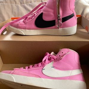 Nike shoes